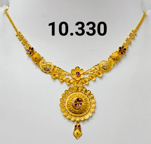 Short regular necklace 243