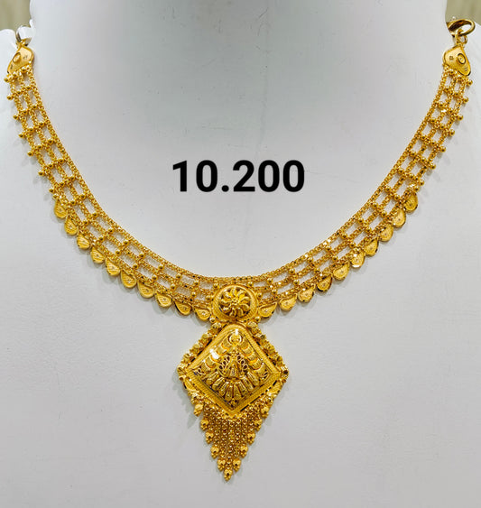 Short regular necklace 311