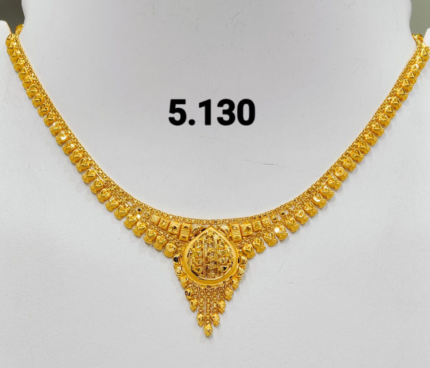 Short regular necklace 316