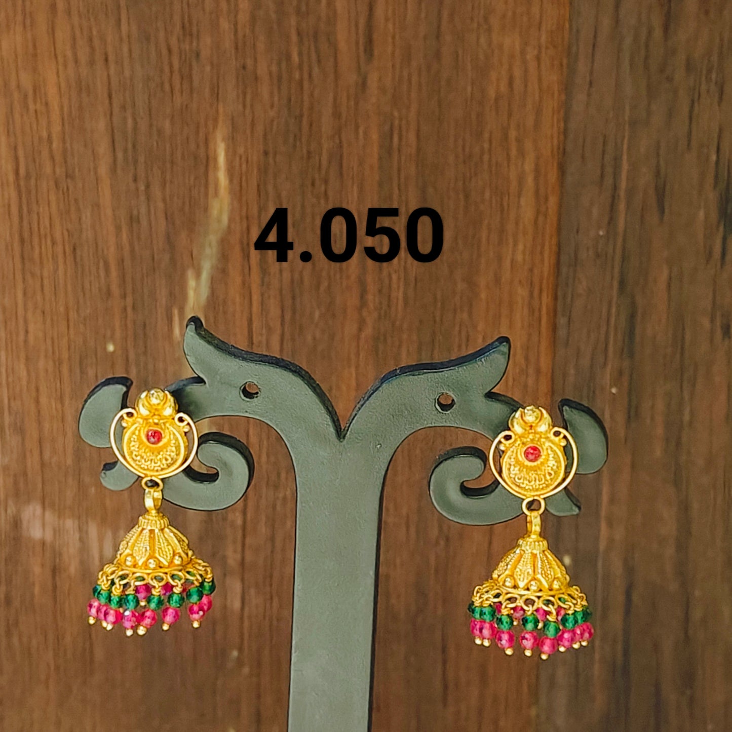 Temple jhumka 040