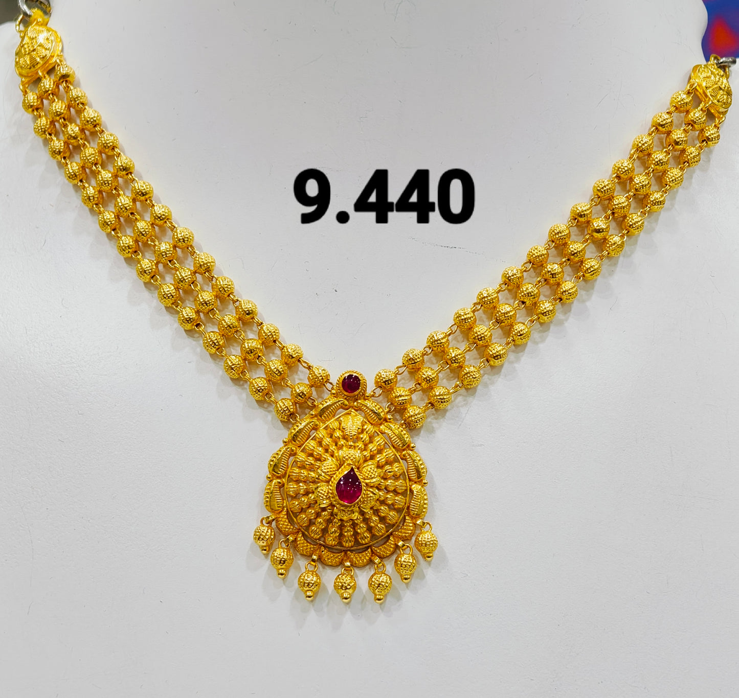 Temple short necklace 103