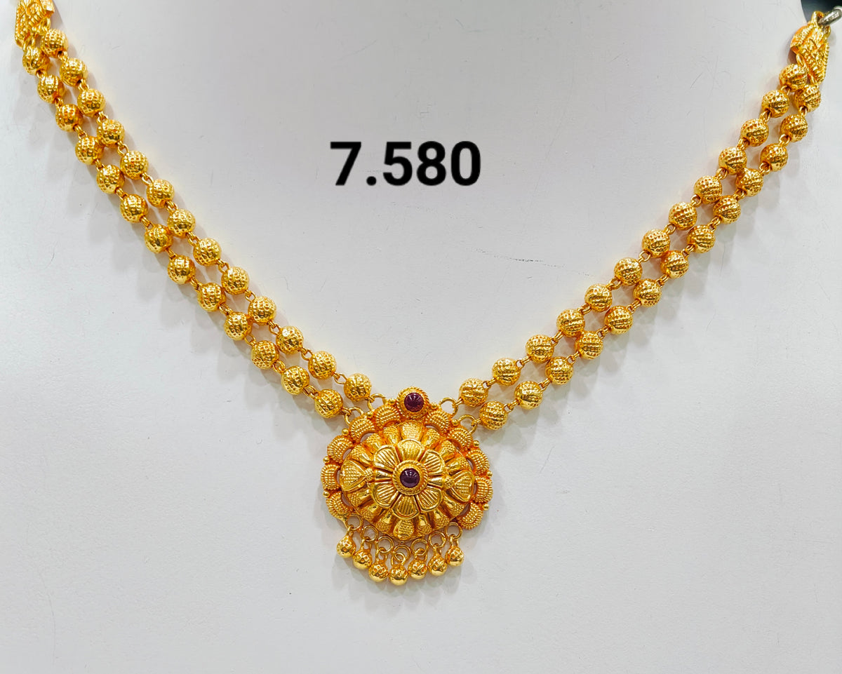 Temple short necklace 128