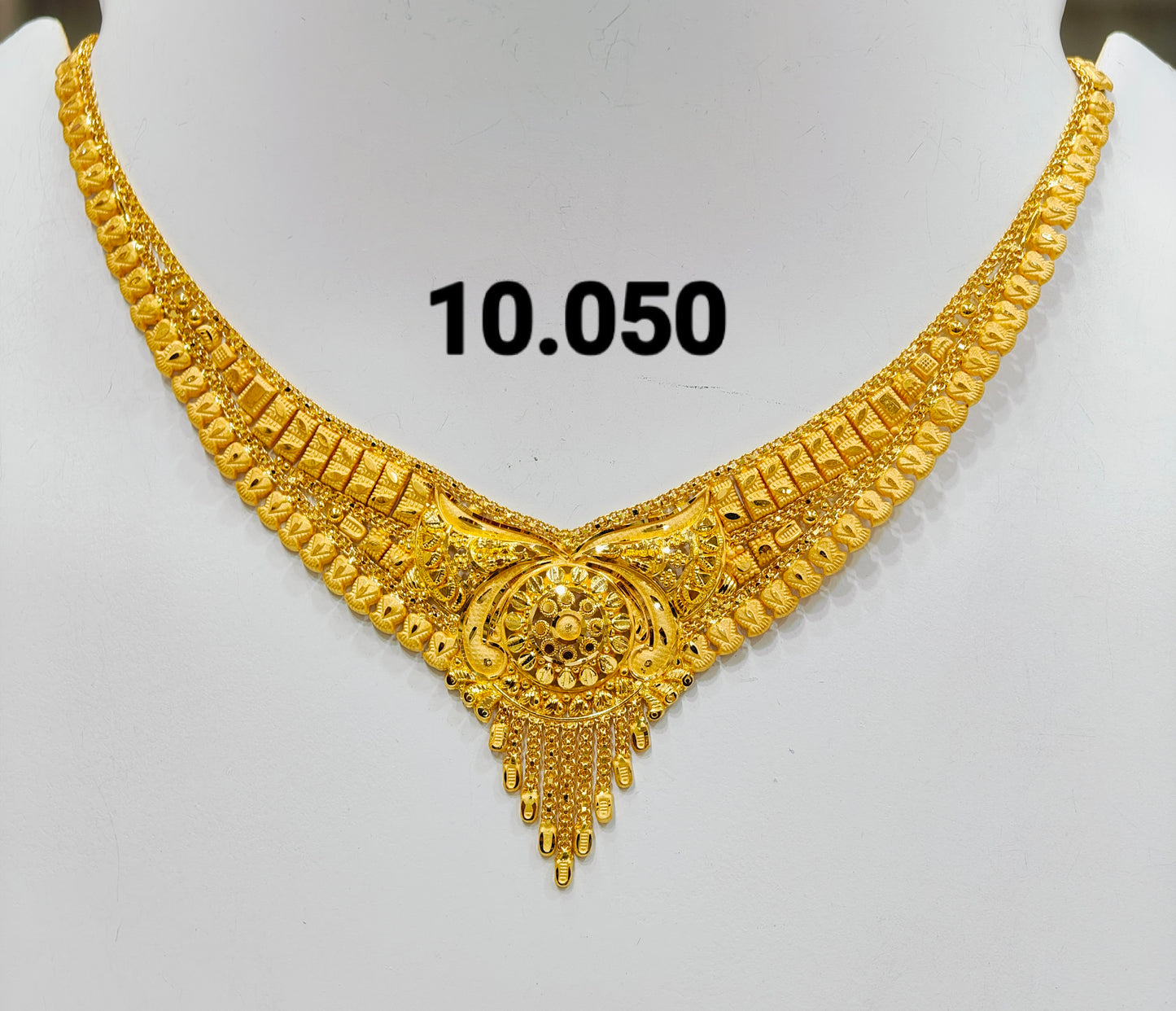 Short regular necklace 321