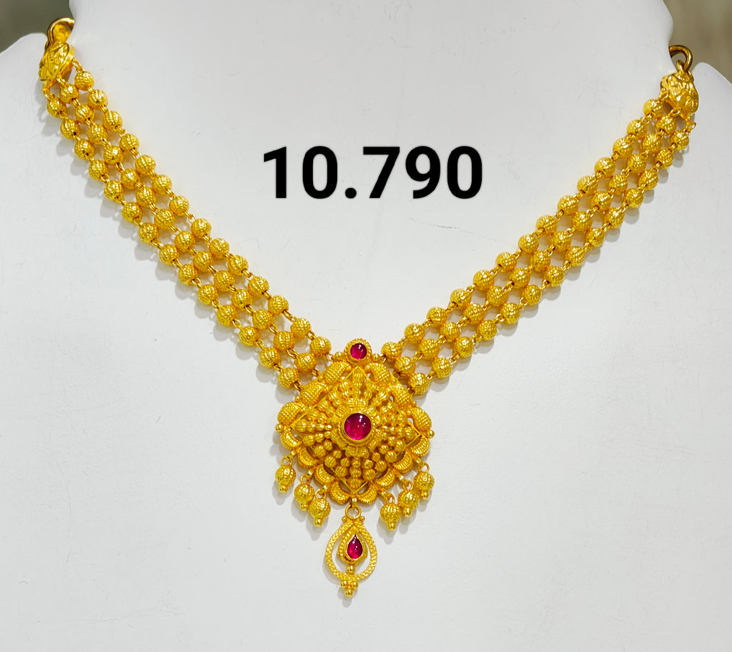 Temple short necklace 085