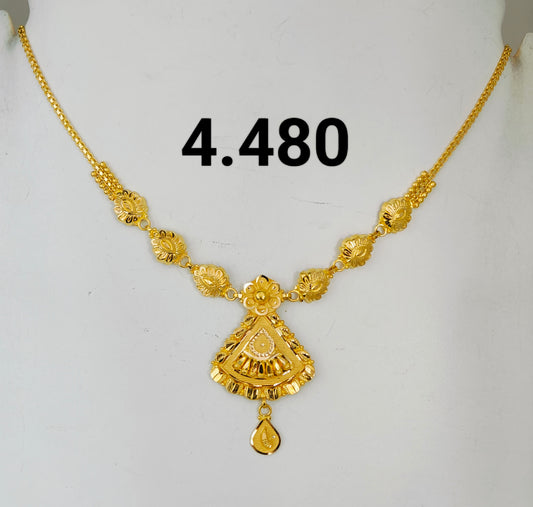 Short regular necklace 282