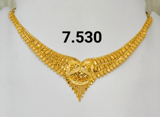 Short regular necklace 274