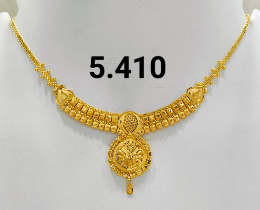 Short regular necklace 257