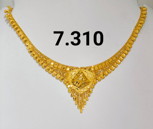 Short regular necklace 294